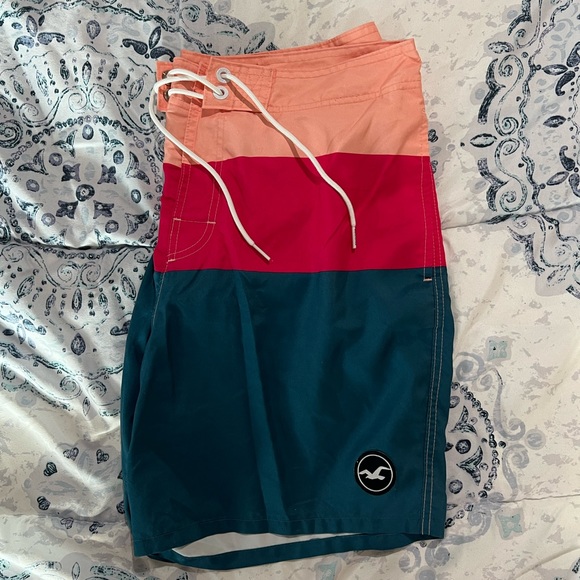 Mens Hollister Swim Trunks - Picture 5 of 6